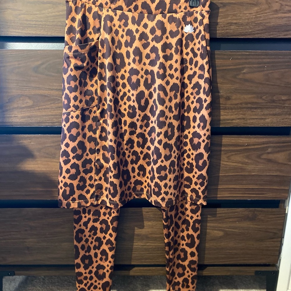 SNOGA ATHLETICA | size S